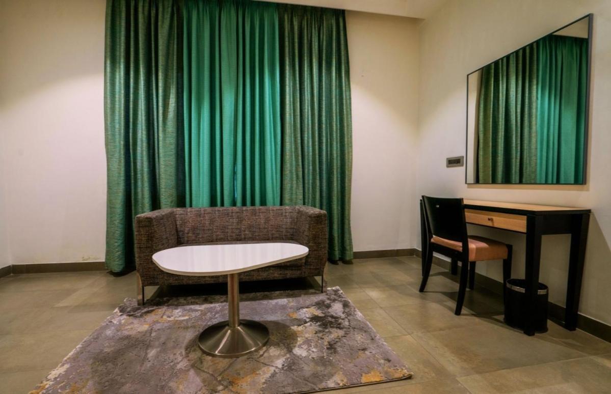 Hotel Star City 钦奈 外观 照片